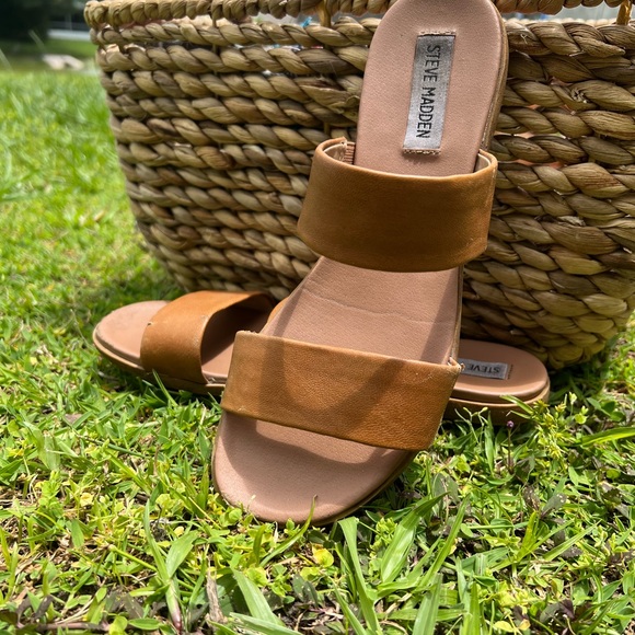 Brown Steve Madden Leather Sandals, Women’s size 7.5 - Picture 1 of 3